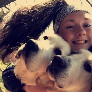 Meet your Posher, Amelia